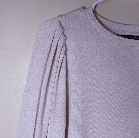 Banana Republic Factory Longsleeve Shirt Womens SZ XS White Pleating - Picture 3 of 11